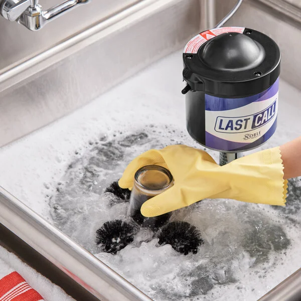 Noble Warewashing Last Call Heavy-Duty Upright Five Brush Electric Glass Washer - 115V