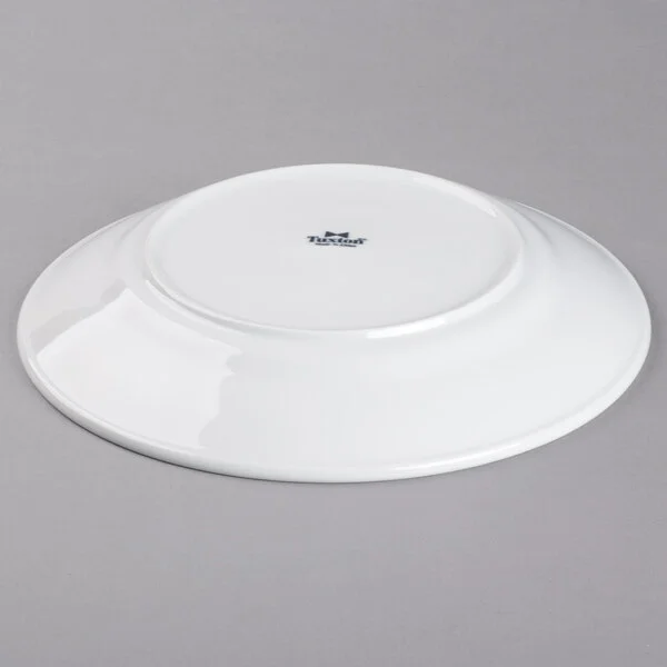 Tuxton BPD-1163 1.6 Qt. Porcelain White China Pasta / Salad Bowl - 12/Case Tuxton BPD-1163 1.6 Qt. Porcelain White China Pasta / Salad Bowl - 12/Case