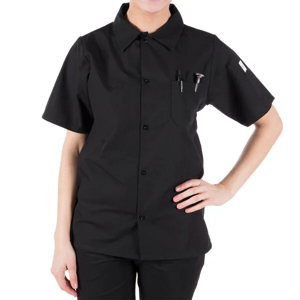 Mercer Culinary Millennia Air® Black Unisex Short Sleeve Cook Shirt with Full Mesh Back M60200BK - L Mercer Culinary Millennia Air® Black Unisex Short Sleeve Cook Shirt with Full Mesh Back M60200BK - L