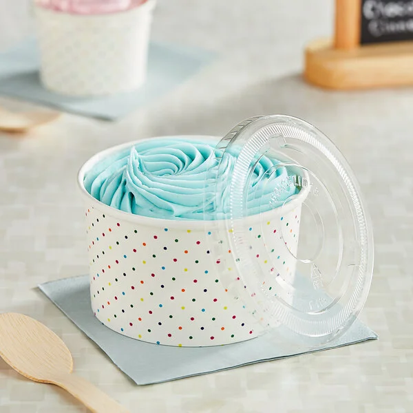Choice 16 oz. Polka Dot Paper Frozen Yogurt / Food Cup with Flat Lid - 50/Case Choice 16 oz. Polka Dot Paper Frozen Yogurt / Food Cup with Flat Lid - 50/Case