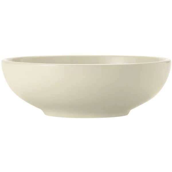 Libbey Porcelana Cream 48 oz. Cream White Coupe Rolled Edge Porcelain Pasta Bowl - Sample Libbey Porcelana Cream 48 oz. Cream White Coupe Rolled Edge Porcelain Pasta Bowl - Sample