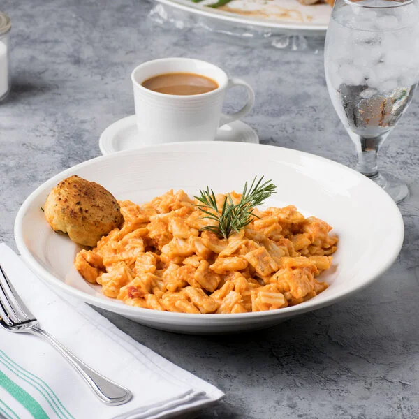Reserve by Libbey 987659385 Silk 53.5 oz. Round Royal Rideau White Porcelain Stadium Pasta Bowl - 12/Case Reserve by Libbey 987659385 Silk 53.5 oz. Round Royal Rideau White Porcelain Stadium Pasta Bowl - 12/Case