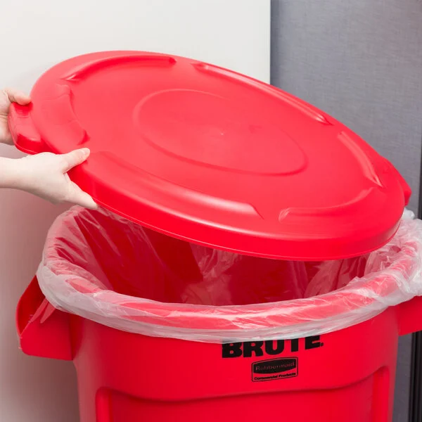 Rubbermaid® FG263100RED BRUTE 32 Gallon Red Round Trash Can Lid