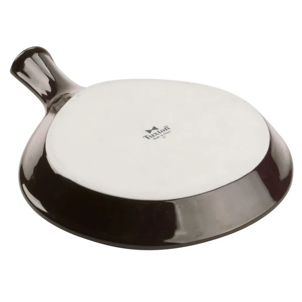 Tuxton BAP-130 28.5 oz. Caramel China Fry Pan Server - 6/Case Tuxton BAP-130 28.5 oz. Caramel China Fry Pan Server - 6/Case