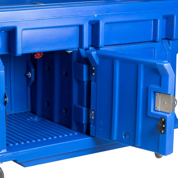 Cambro VBRU5186 Navy Blue 5' Versa Ultra Food / Salad Bar with Storage and Standard Casters Cambro VBRU5186 Navy Blue 5' Versa Ultra Food / Salad Bar with Storage and Standard Casters