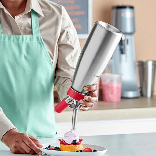 iSi 170301 Gourmet Whip Stainless Steel Whipped Cream Dispenser - 1 Liter iSi 170301 Gourmet Whip Stainless Steel Whipped Cream Dispenser - 1 Liter