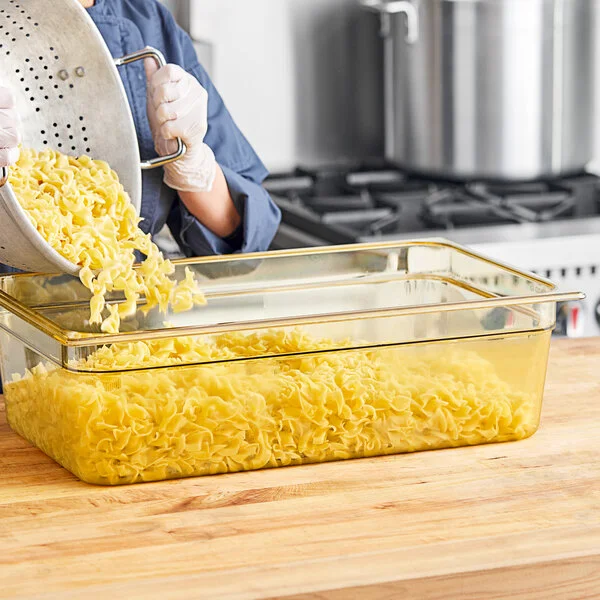 Rubbermaid® FG232P00AMBR Full Size Amber High Heat Plastic Food Pan - 6