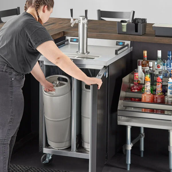 Beverage-Air DZ24HC-1-B Double Tap Dual Zone Kegerator Beer Dispenser - Black, (4) 1/6 Keg Capacity Beverage-Air DZ24HC-1-B Double Tap Dual Zone Kegerator Beer Dispenser - Black, (4) 1/6 Keg Capacity