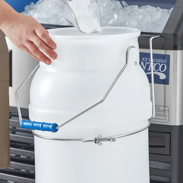 Choice Stainless Steel Filling Hanger for 5 Gallon Ice Buckets