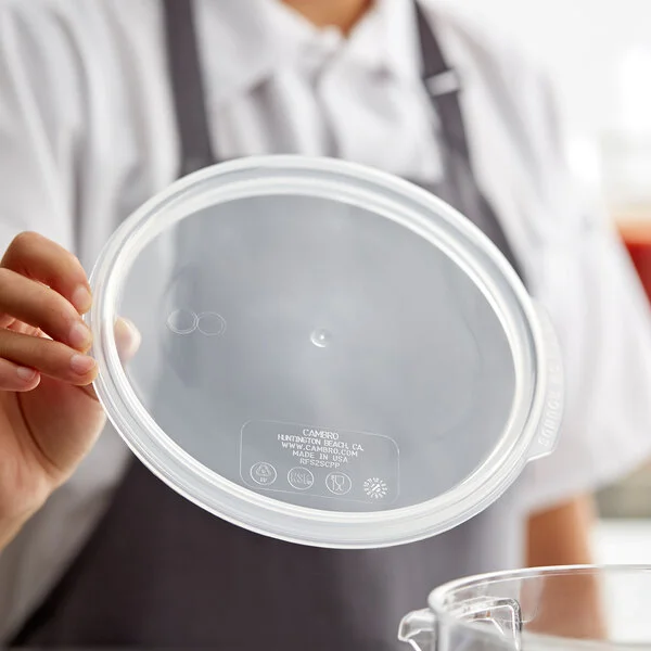 Cambro 2 and 4 Qt. Translucent Round Polypropylene Food Storage Container Seal Cover Cambro 2 and 4 Qt. Translucent Round Polypropylene Food Storage Container Seal Cover