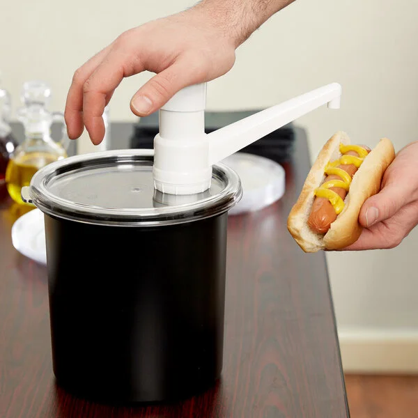 Cambro 1.7 Qt. Black Insulated ColdFest Condiment Dispenser Kit with Fixed Nozzle Pump and Cover Cambro 1.7 Qt. Black Insulated ColdFest Condiment Dispenser Kit with Fixed Nozzle Pump and Cover