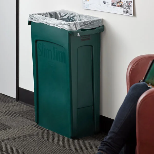 Rubbermaid® 1956186 Slim Jim 92 Qt. / 23 Gallon Green Rectangular Trash Can