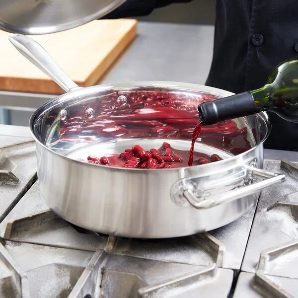 Vollrath 47746 Intrigue 6 Qt. Saute Pan with Helper Handle