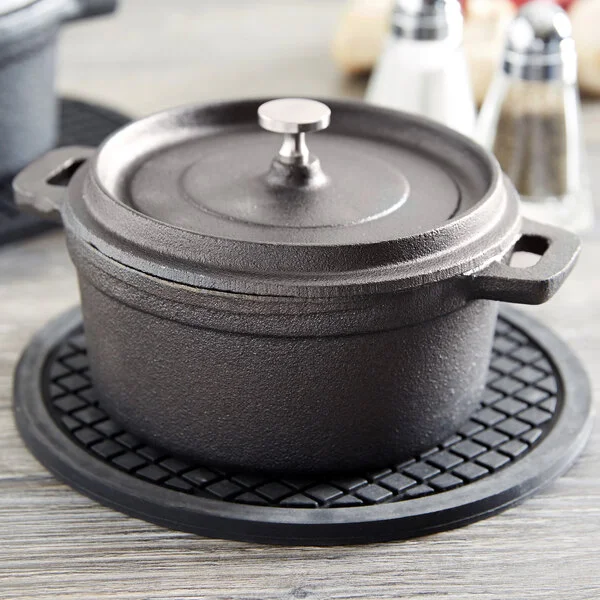 American Metalcraft CIPR5500 17 oz. Pre-Seasoned Mini Cast Iron Pot with Cover American Metalcraft CIPR5500 17 oz. Pre-Seasoned Mini Cast Iron Pot with Cover