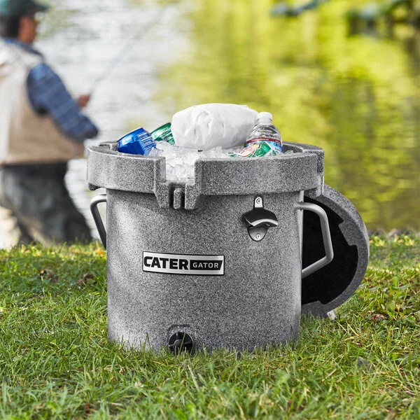 CaterGator CCG20SPG Gray 20 Qt. Round Rotomolded Outdoor Cooler / Ice Chest CaterGator CCG20SPG Gray 20 Qt. Round Rotomolded Outdoor Cooler / Ice Chest