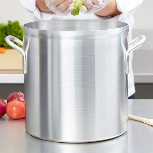 Vollrath 67524 Wear-Ever Classic 24 Qt. Aluminum Stock Pot Vollrath 67524 Wear-Ever Classic 24 Qt. Aluminum Stock Pot