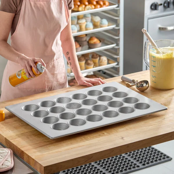 Baker's Lane 24 Cup 5 oz. Glazed Aluminized Steel Jumbo Muffin / Cupcake Pan - 26