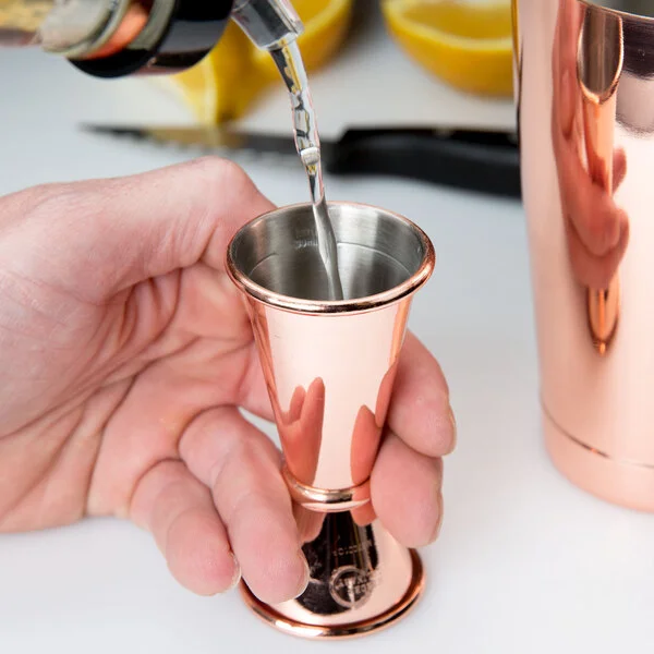 Barfly® M37001CP 20 mL & 40 mL (0.68 oz. & 1.35 oz.) Copper-Plated Japanese Style Jigger Barfly® M37001CP 20 mL & 40 mL (0.68 oz. & 1.35 oz.) Copper-Plated Japanese Style Jigger