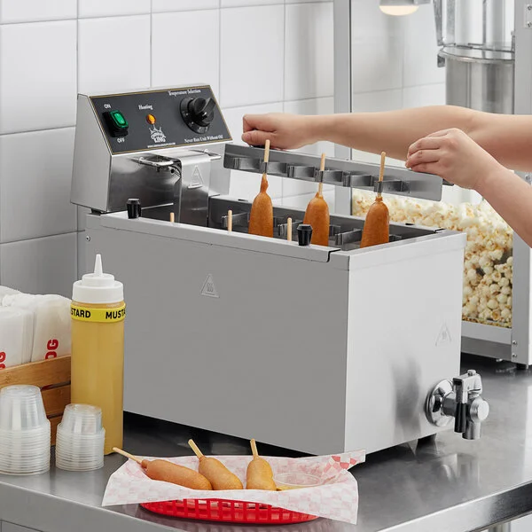 Carnival King CDF17A 37 lb. Corn Dog Fryer - 120V, 1800W