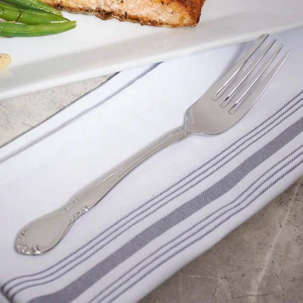 Bon Chef S1805 Queen Anne 7 3/4 Bon Chef S1805 Queen Anne 7 3/4