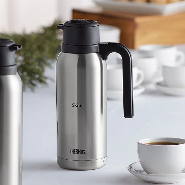 Thermos FN367 32 oz. Thermos FN367 32 oz.