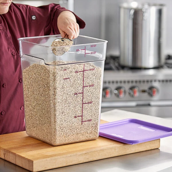 Vigor 22 Qt. Allergen-Free Clear Square Polycarbonate Food Storage Container and Purple Lid Vigor 22 Qt. Allergen-Free Clear Square Polycarbonate Food Storage Container and Purple Lid