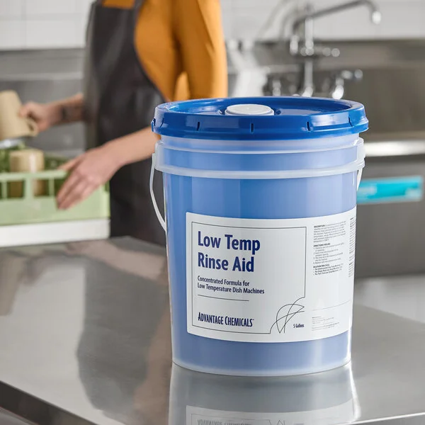 Advantage Chemicals 5 gallon / 640 oz. Low Temperature Concentrated Dish Washing Machine Rinse Aid Advantage Chemicals 5 gallon / 640 oz. Low Temperature Concentrated Dish Washing Machine Rinse Aid