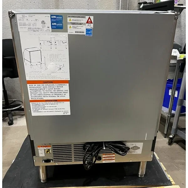 Scratch and Dent Manitowoc UDP0310A-161B NEO 30 Scratch and Dent Manitowoc UDP0310A-161B NEO 30