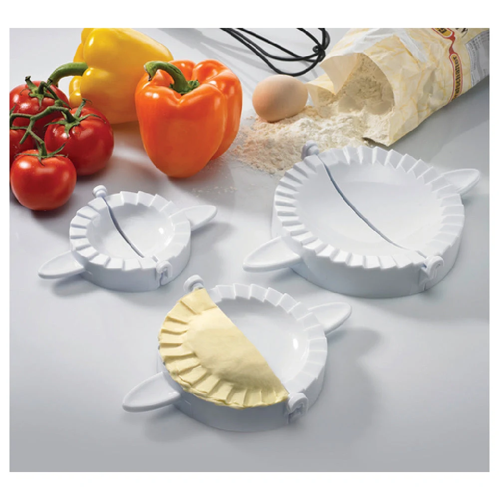 Matfer 073159 Ravioli Mold Set 6-1/8 Inch Polypropylene White 3 Piece Set