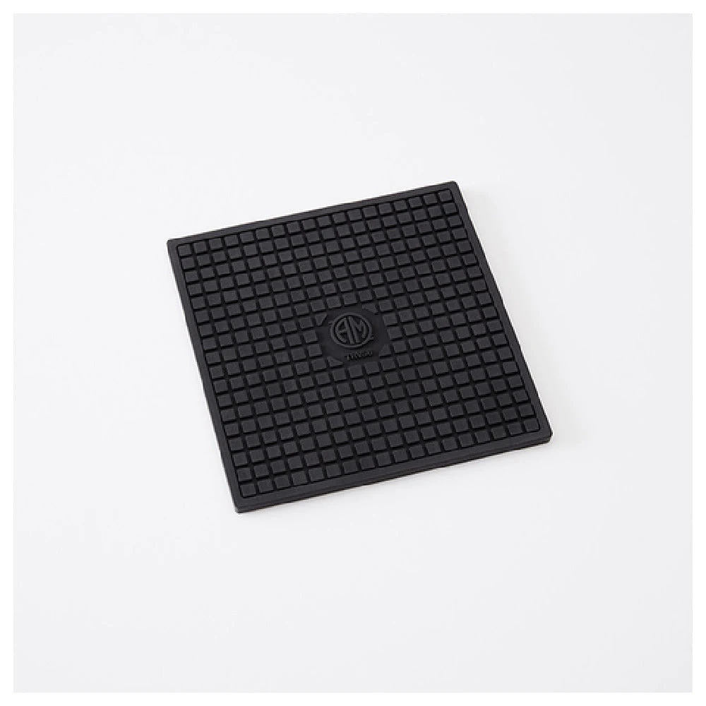 American Metalcraft TRVS6 6 Inch Square Silicone Trivet Black for CIP61