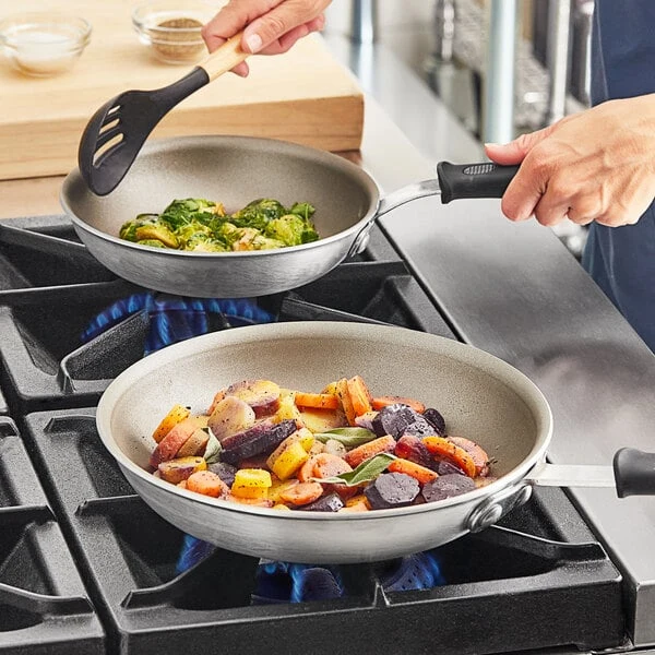 Vollrath Wear-Ever 2-Piece Aluminum Non-Stick Fry Pan Set with Rivetless Interior, PowerCoat2 Coating, and Black Silicone Handles - 8