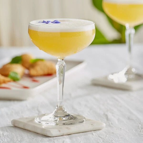 Acopa Empire 7 oz. Coupe Glass - 12/Case
