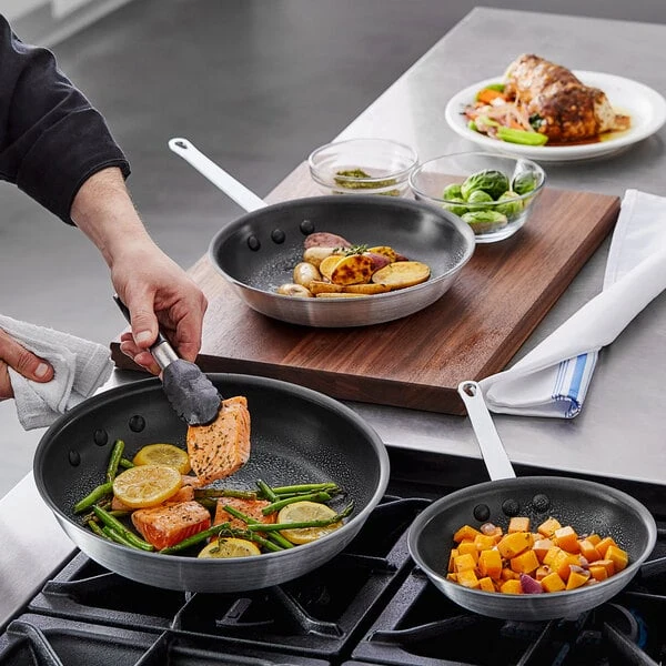 Vollrath Arkadia 3-Piece Aluminum Non-Stick Fry Pan Set - 8