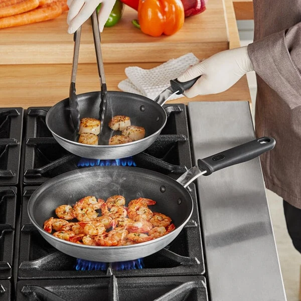 Vollrath Wear-Ever 2-Piece Aluminum Non-Stick Fry Pan Set with SteelCoat x3 Coating and Black Silicone Handles - 8